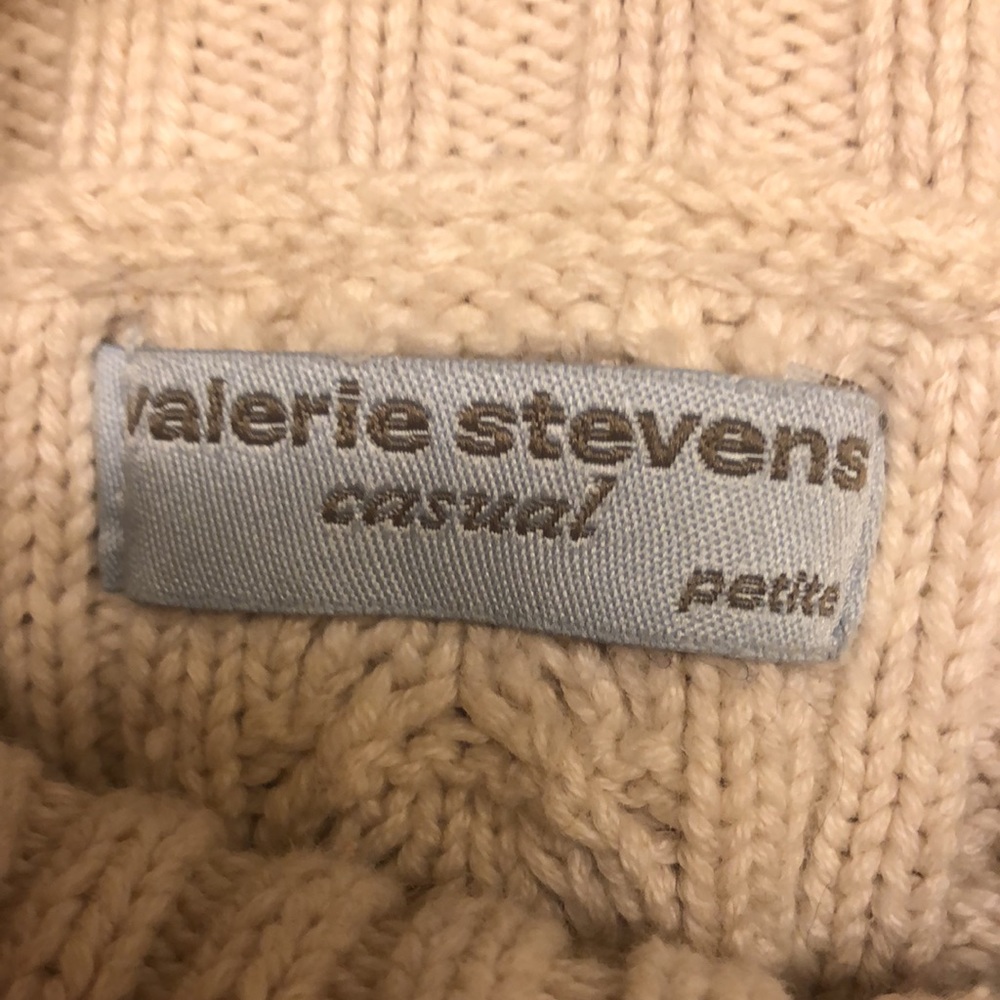 Cable knit turtleneck sweater💕 - Picture 7 of 10